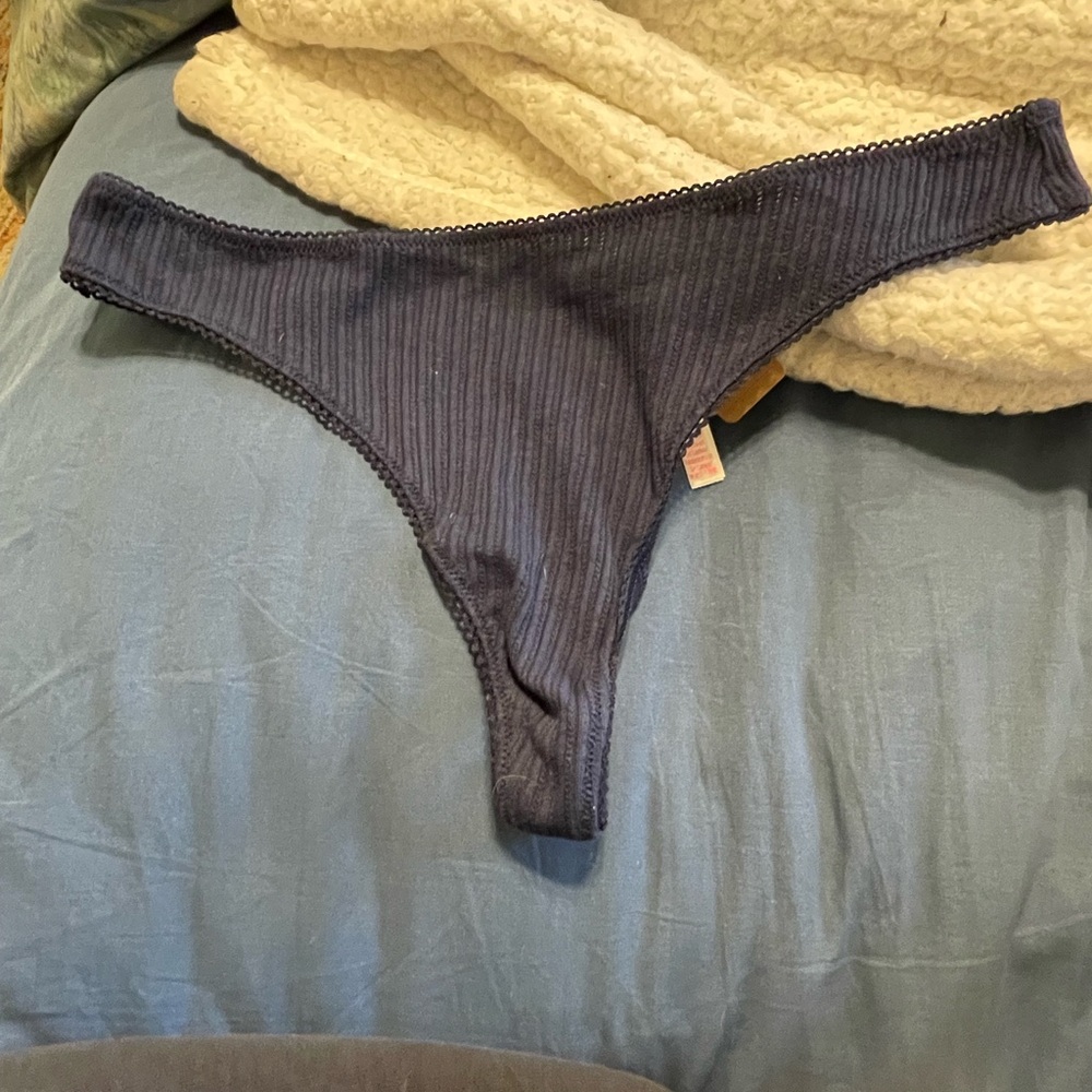 Black Ribbed Thong